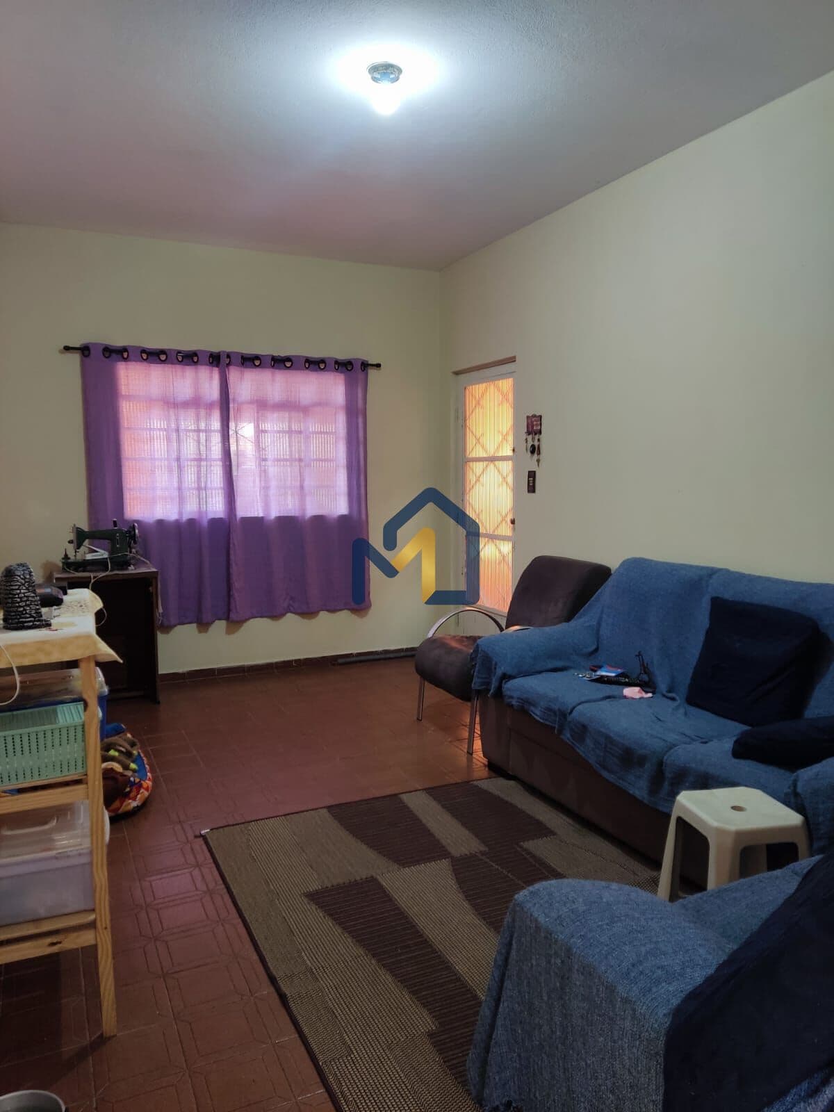 CASA A VENDA COM 140M², 2 DORMITORIOS, 1 BANHEIRO, 1 VAGA - JARDIM PRIMAVERA - SÃO JOSÉ DOS CAMPOS/SP.