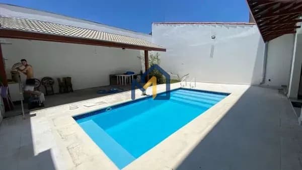 CASA A VENDA COM PISCINA, 255M²,4 DORMITORIOS, 1 SUITE COM CLOSET, 4 VAGAS - JARDIM COLORADO - SÃO JOSÉ DOS CAMPOS/SP.