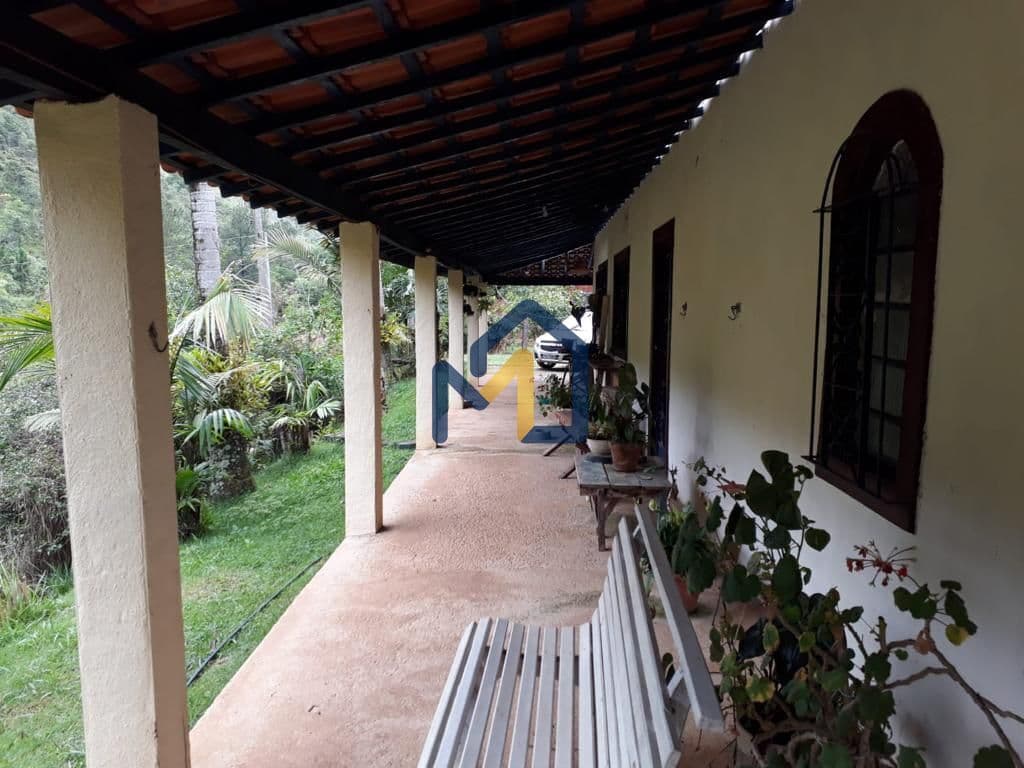 SITIO À VENDO NA ZONA NORTE, 65 MIL M², CASA COM 4 DORMITORIOS, 2 BANHEIROS