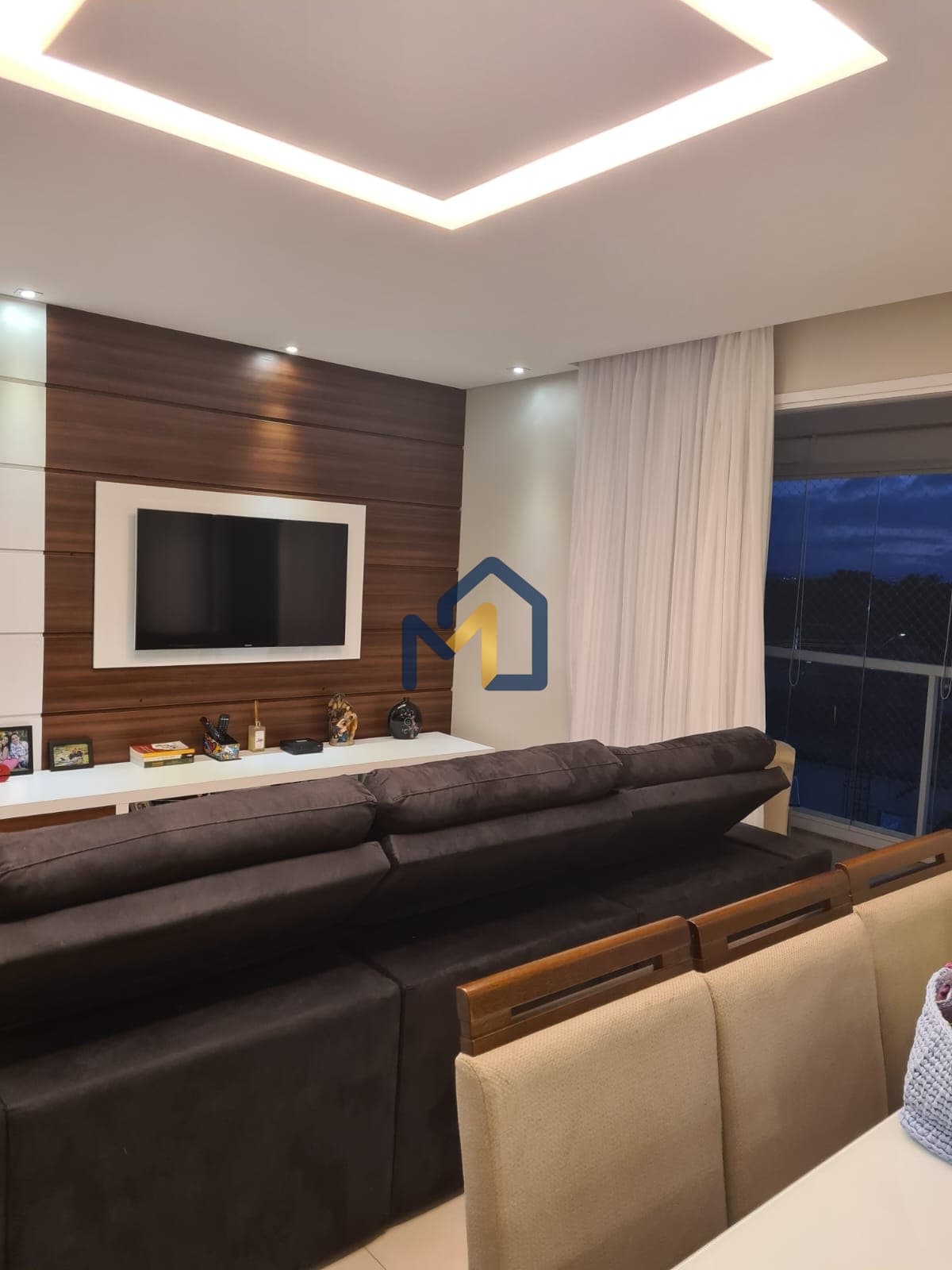 A VENDA BELISSIMO APARTAMENTO NO BAIRRO URBANOVA I, 2 QUARTOS 1 SENDO SUITE, 3 BANHEIROS E 2 VAGAS GARAGEM, SÃO JOSÉ DOS CAMPOS