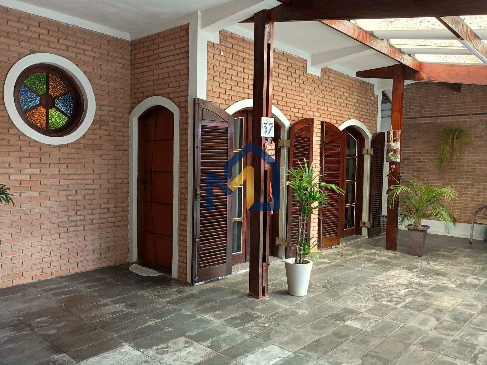 CASA À VENDA, JARDIM ORIENTE EM SÃO JOSÉ DOS CAMPOS/SP
