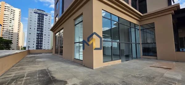 Amplo mezanino comercial com área externa no Pátio das Américas – Jardim Aquarius – São José dos Campos