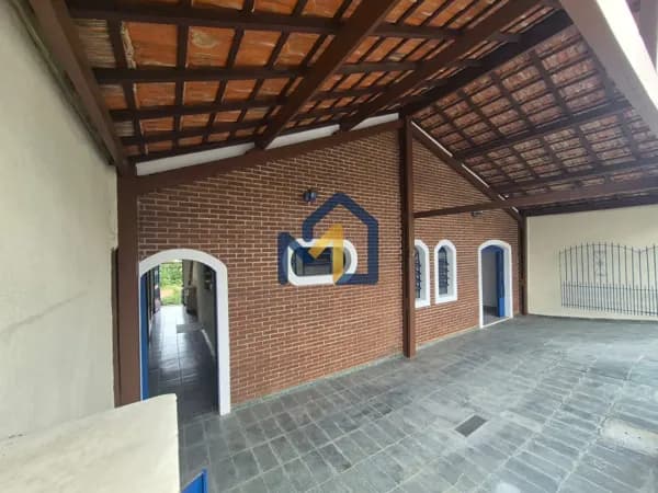 CASA À VENDA BOSQUE DOS EUCALIPTOS SJC 250M² 3 DORMITÓRIOS COM QUINTAL AMPLO
