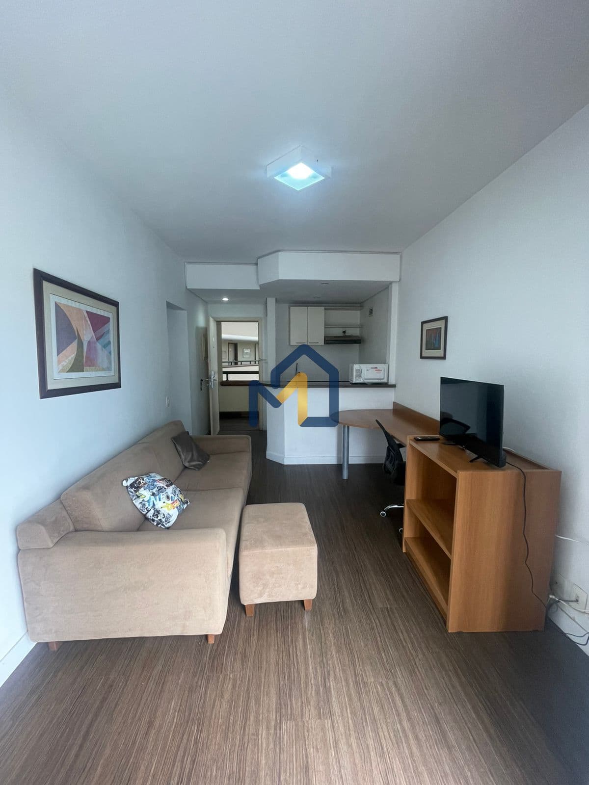 Summit Flat Service – Apartamento com Varanda, 1 Dormitório e Serviços Inclusos
