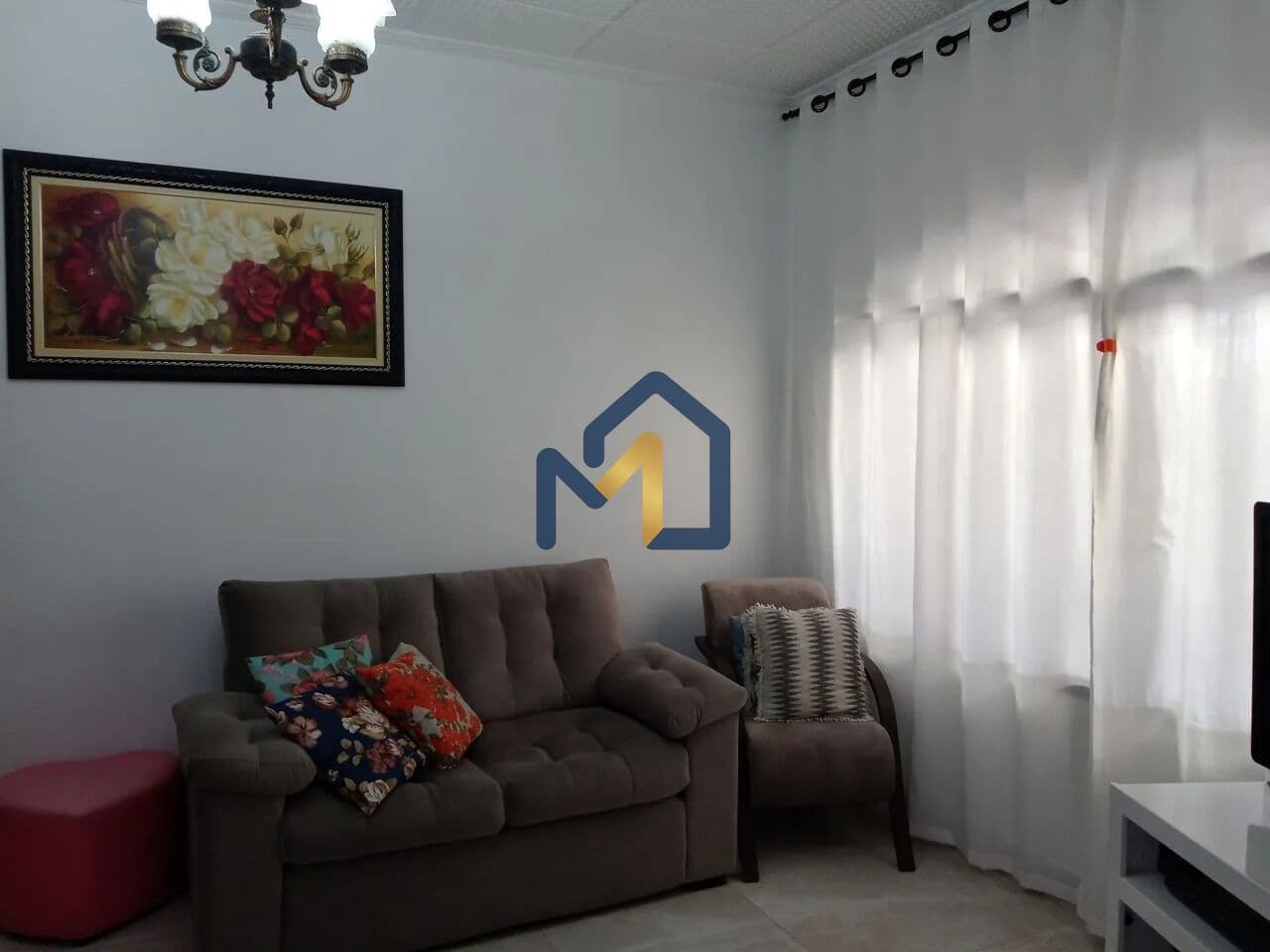 CASA À VENDA COM 177M² DE ÁREA CONSTRUÍDA EM SÃO JOSÉ DOS CAMPOS/SP