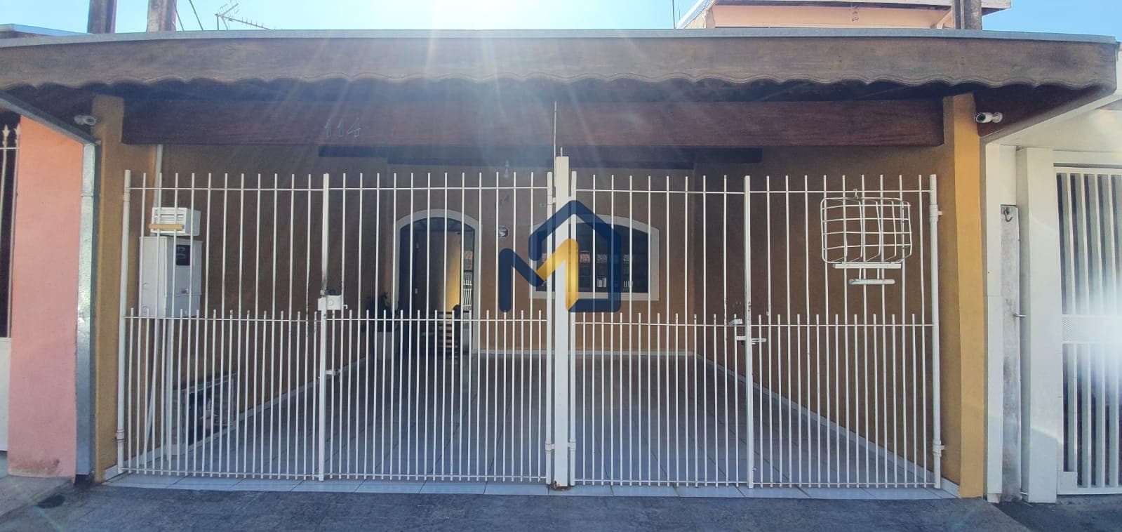 CASA A VENDA, NO BAIRRO RESIDENCIAL GAZZO, 2 DORMITORIOS, 2 VAGAS GARAGEM, SÃO JOSÉ DOS CAMPOS