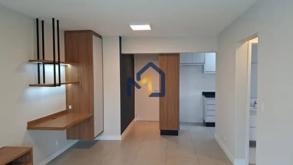 Apartamento novo no Jardim Aquarius com varanda em pele de vidro, móveis planejados e ar condicionado