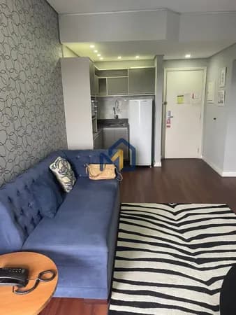 Summit Flat Service – Apartamento com Varanda, 1 Dormitório e Serviços Inclusos