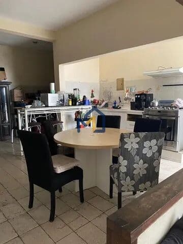 CASA A VENDA NO JARDIM PETRÓPOLIS COM 3 DORMITORIOS, 2 SUITE, 2 VAGAS,180M², SÃO JOSÉ DOS CAMPOS/SP.
