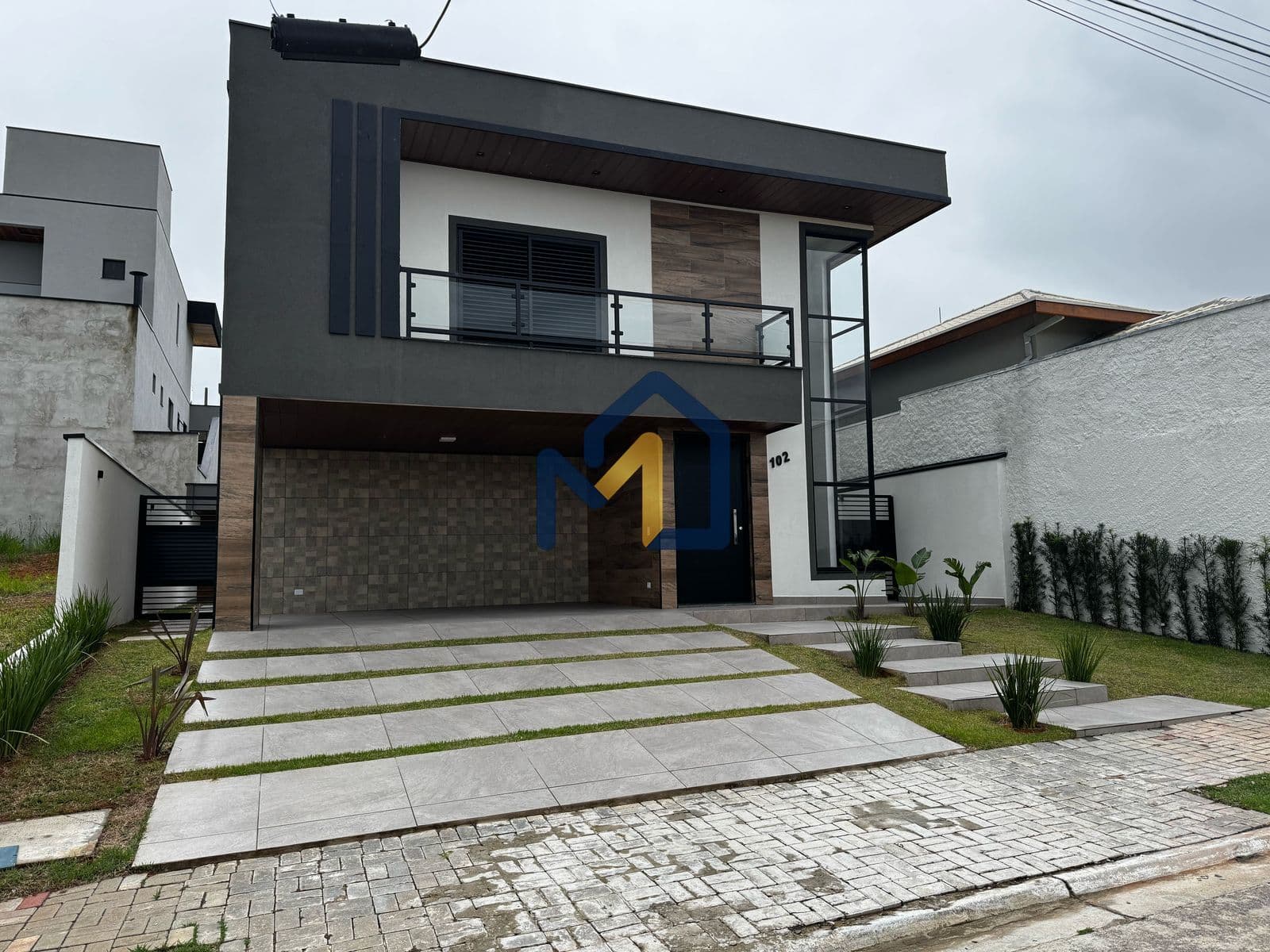 Casa em Condomínio com Piscina e Área Gourmet no Condomínio Mantiqueira
