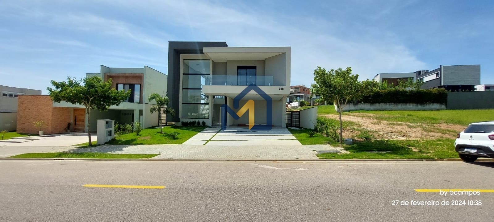 CASA À VENDA ALPHAVILLE II, 4 SUITES, 4 VAGAS SÃO JOSÉ DOS CAMPOS/SP