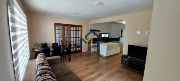 CASA A VENDA NO VISTA VERDE COM 250M², 3 DORMITÓRIOS, 1 SUÍTE, 2 VAGAS, SÃO JOSÉ DOS CAMPOS/SP.