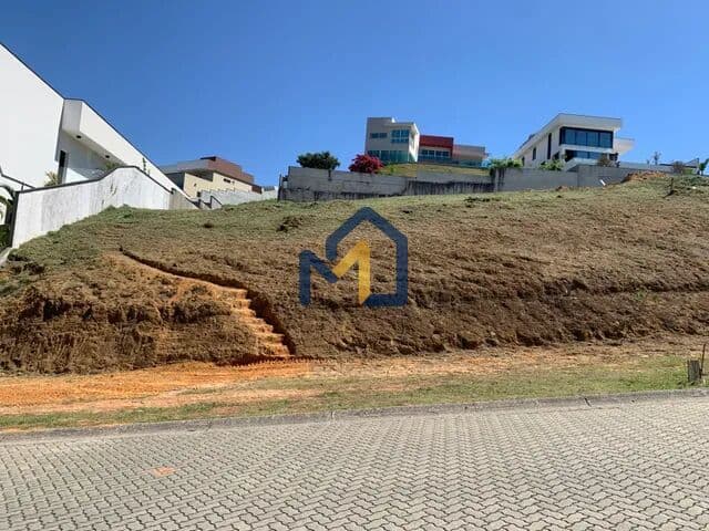 TERRENO VENDA EM CONDOMINIO FECHADO COLINAS DO PARATEHY - URBANOVA, 900m², SÃO JOSÉ DOS CAMPOS/SP