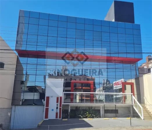 Prédio Comercial em Estreito, Florianópolis/SC