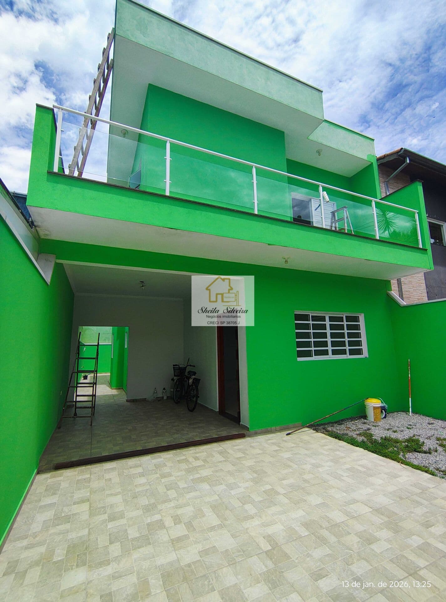 Sobrado em condomínio fechado