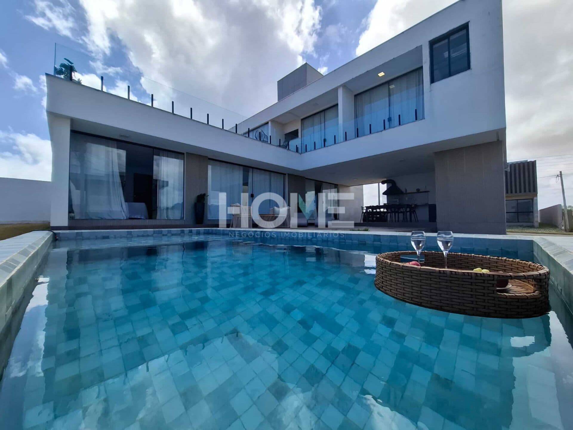 CASA NO RESERVA PORANGATU - COM 4 SUÍTES E PISCINA PRIVATIVA COM ÁREA GOURMET