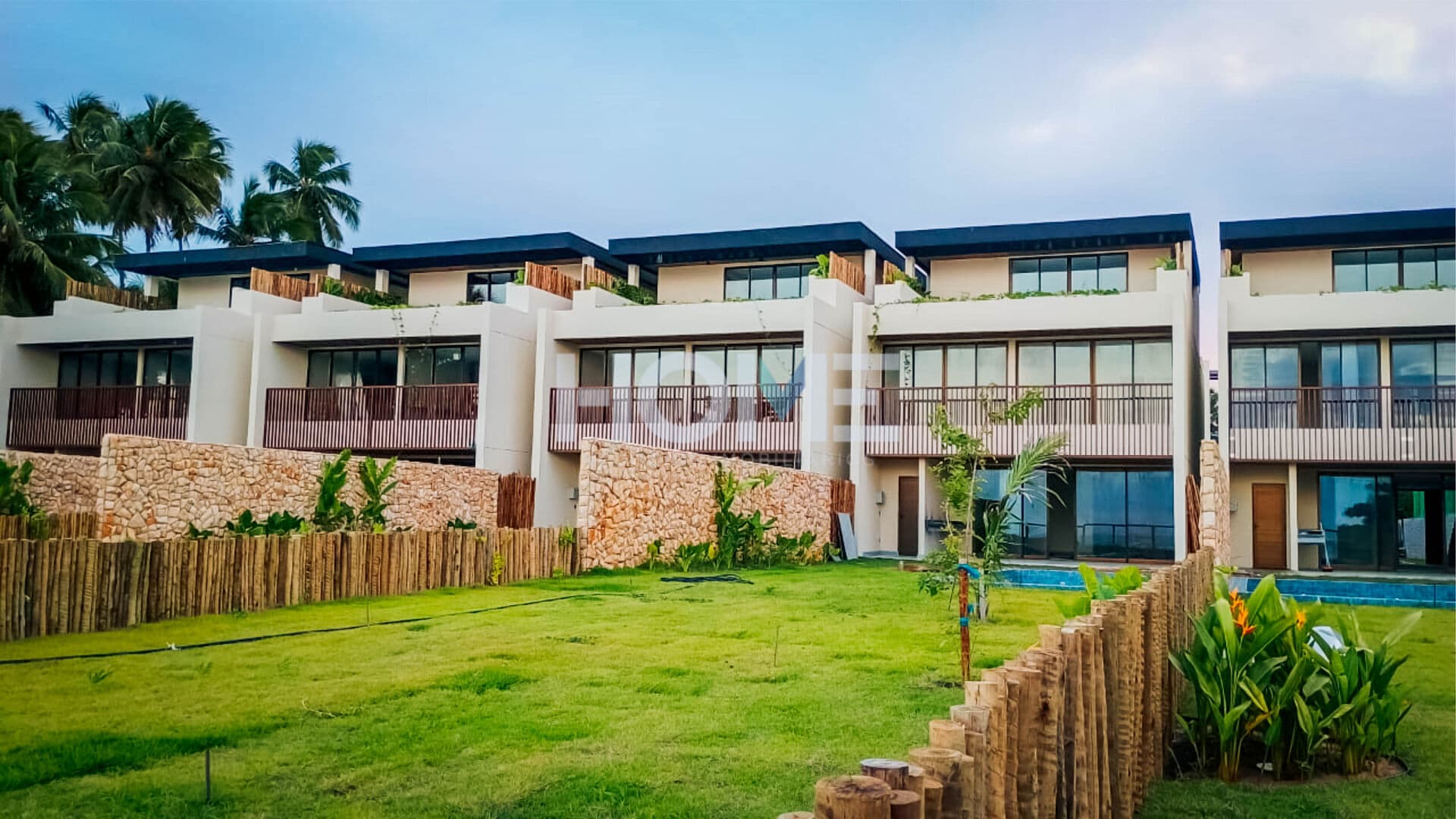 MOA MARCENEIRO (PRAIA) - Casa a beira mar de Milagres com 3 e 4 quartos