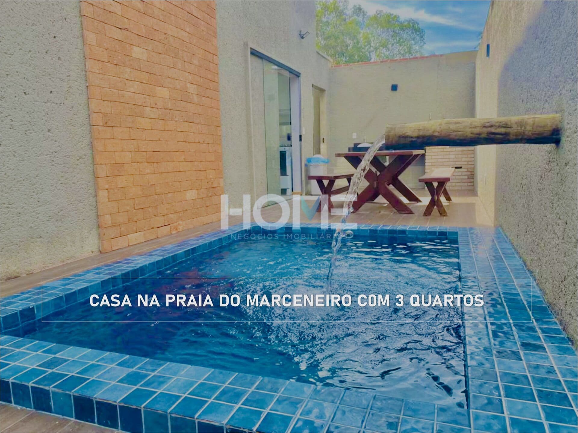 CASA A 100M DA PRAIA DO MARCENEIRO COM 3 QUARTOS E PISCINA PRIVATIVA - PORTEIRA FECHDA
