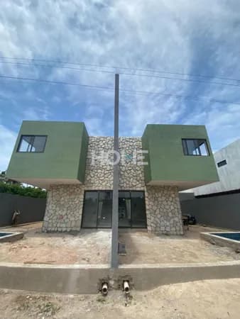TULLUN TATUAMUNHA - Casa com 3 suítes e piscina privativa