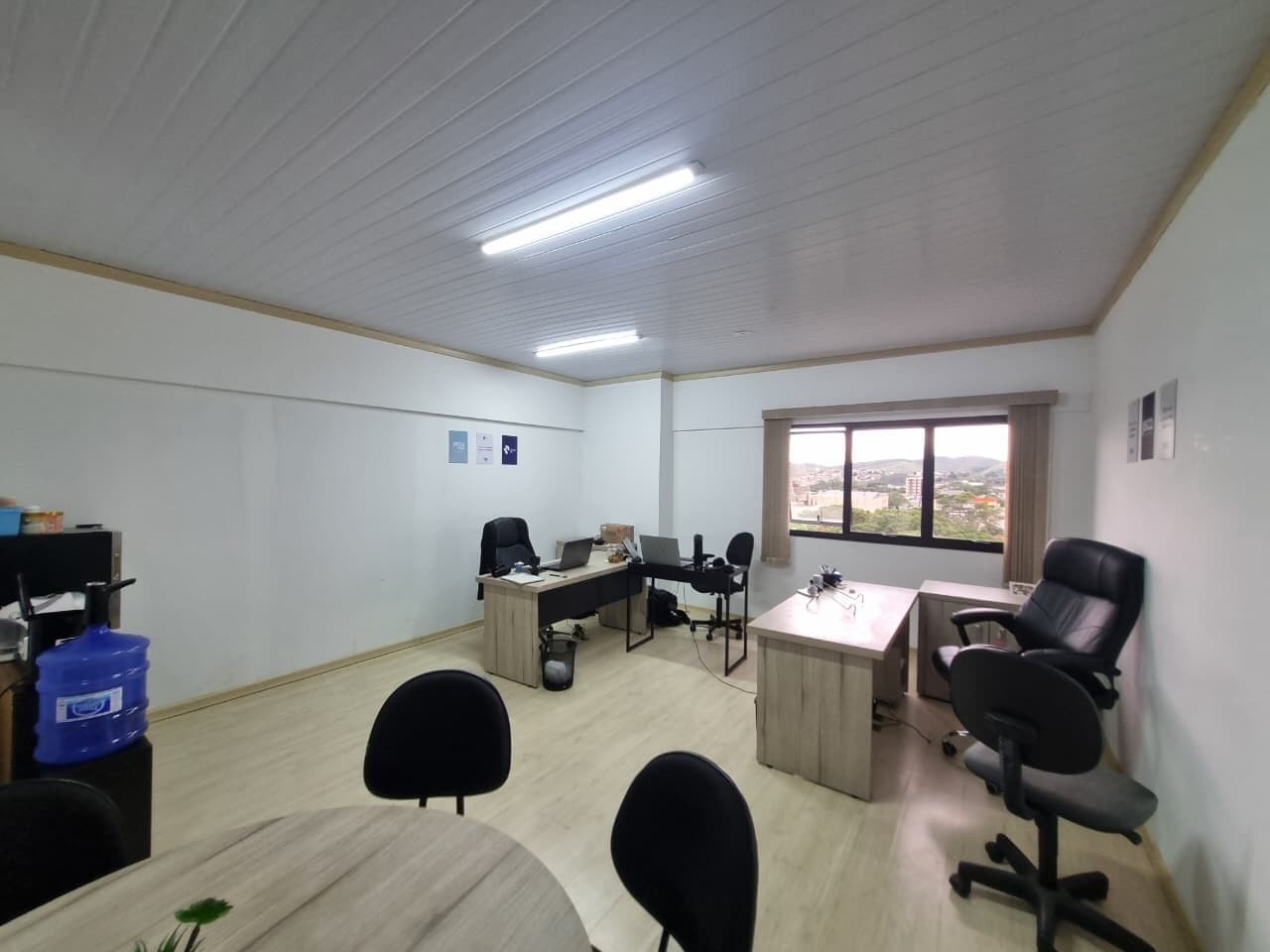 Sala/Conjunto em Cruzeiro - Centro