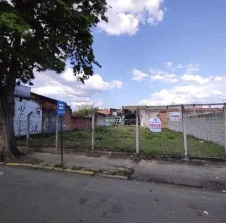 Lote/Terreno em Cruzeiro - Vila Canevari