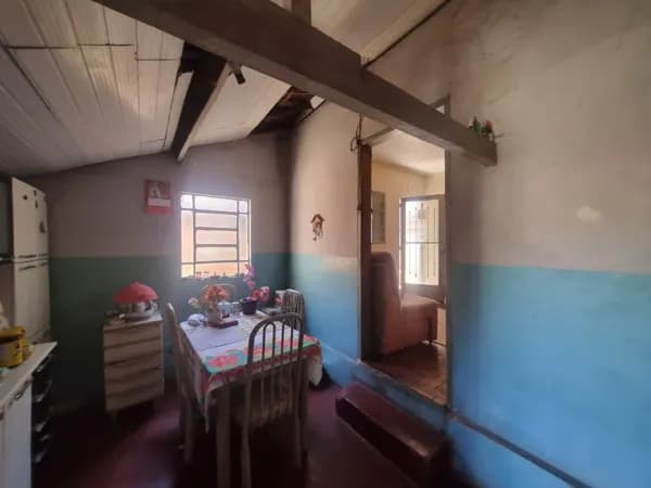 Casa em Cruzeiro - Vila Regina Célia
