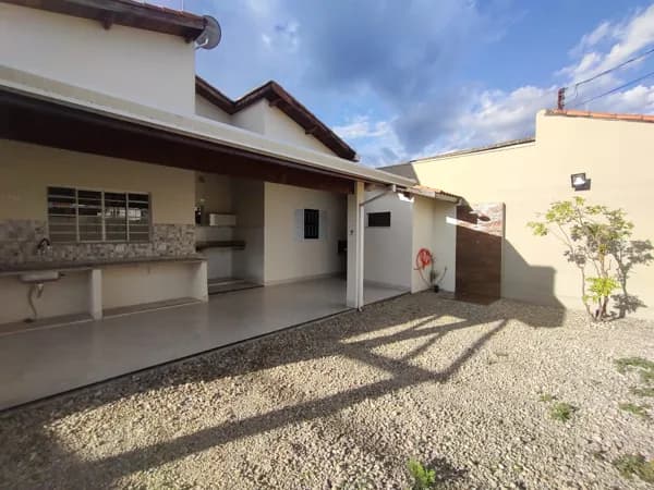 Casa em Cruzeiro - Vila Bionde