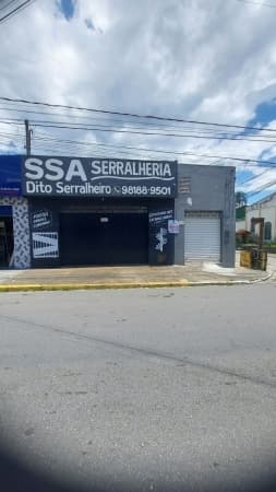Sala/Conjunto em Lavrinhas - Centro