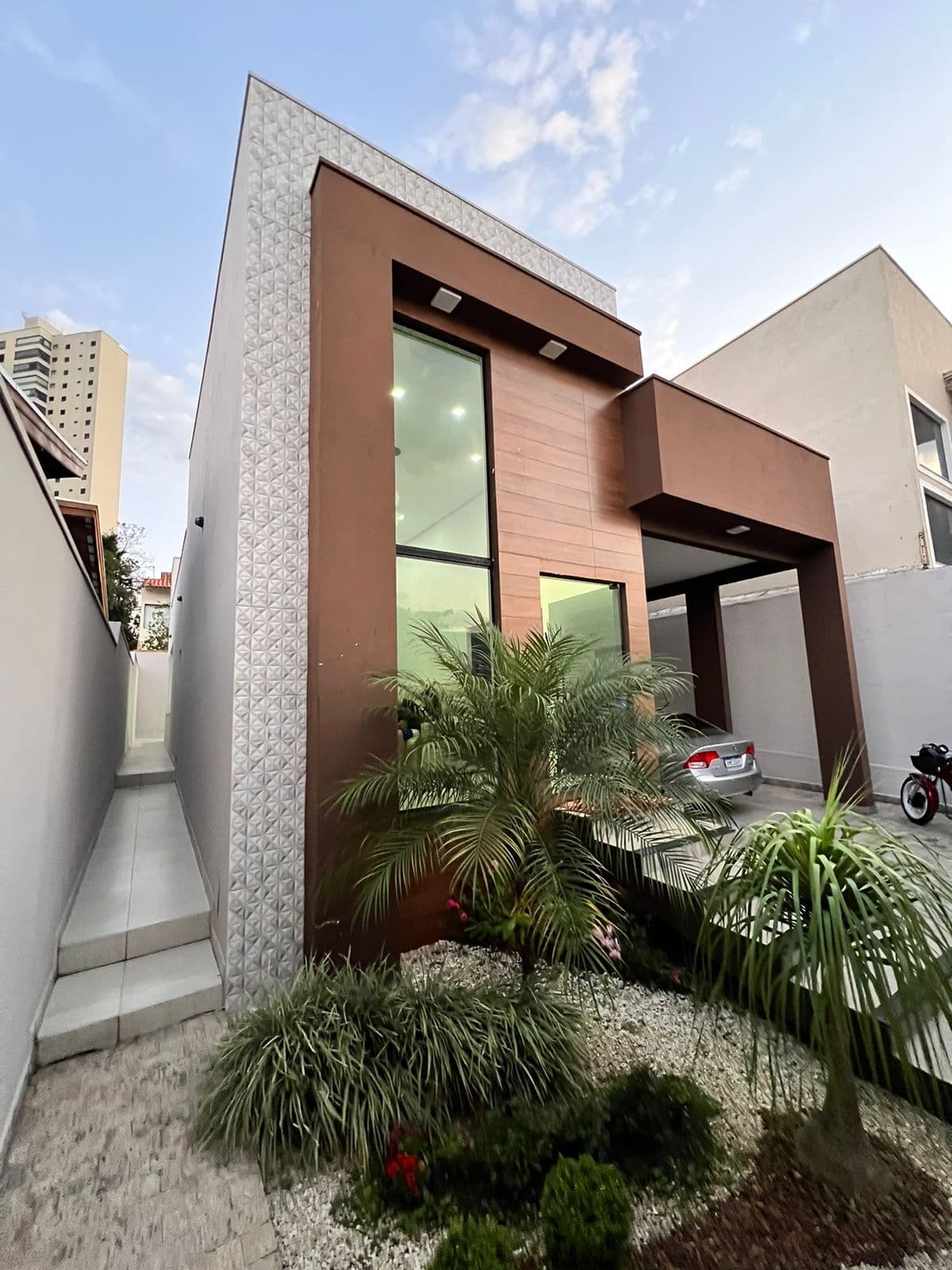 Casa em Cruzeiro - Vila Regina Célia