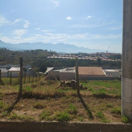 Lote/Terreno em Cruzeiro - Santa Cecilia