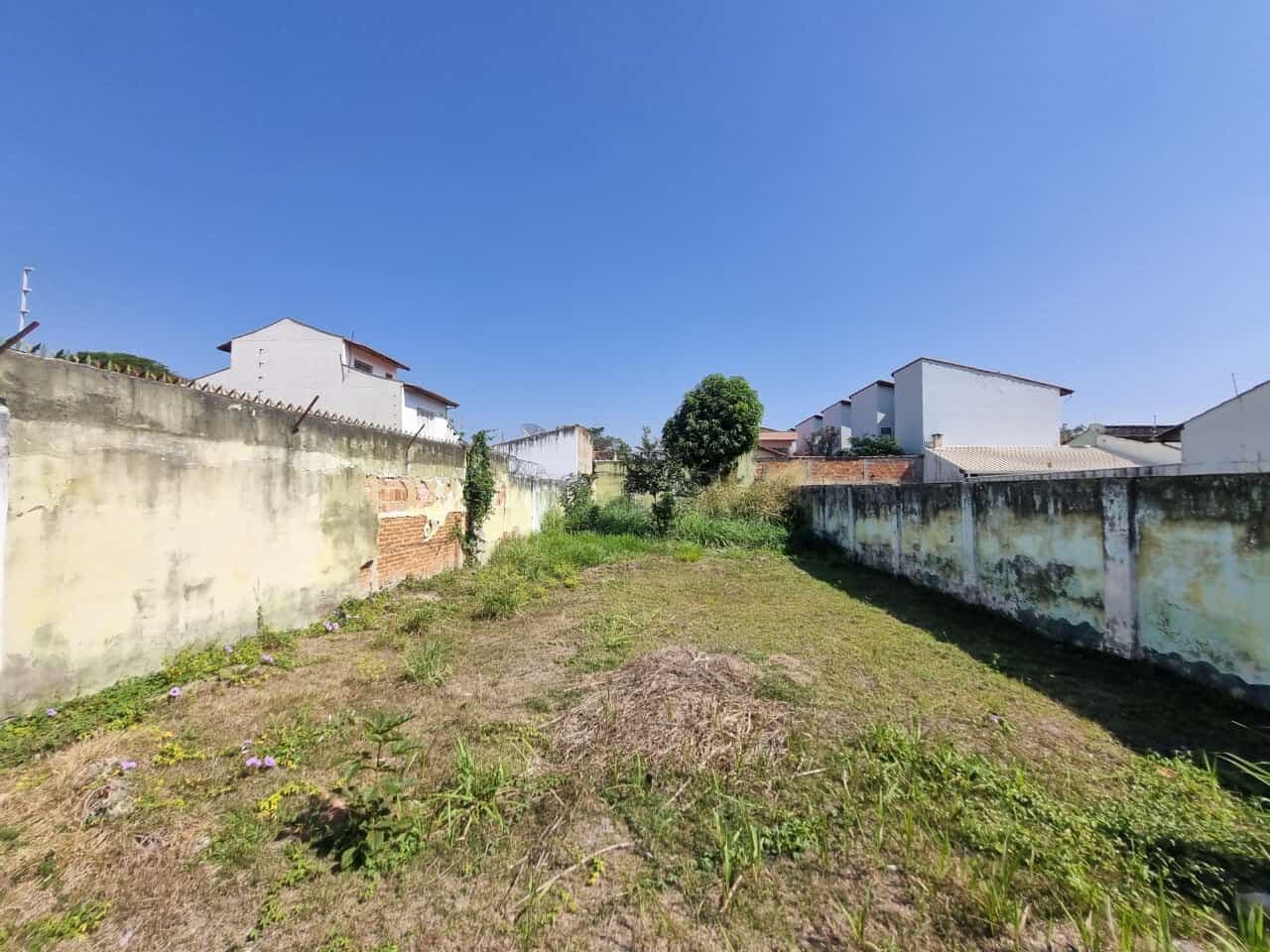 Lote/Terreno em Cruzeiro - Centro