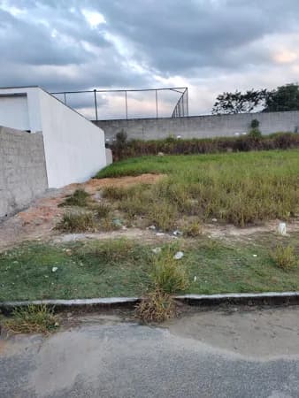 Lote/Terreno em Lorena - Vila Geny