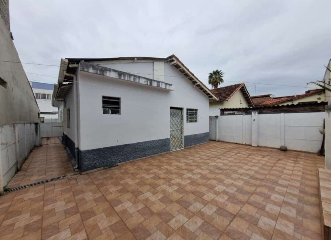 Casa em Cruzeiro - Vila Canevari