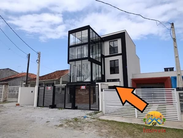Vende Cobertura Duplex Mobiliada - Quadra do Mar Balneário Perequê em Matinhos/PR