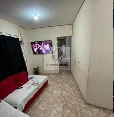 Sobrado Com 03 Casas no Terreno.