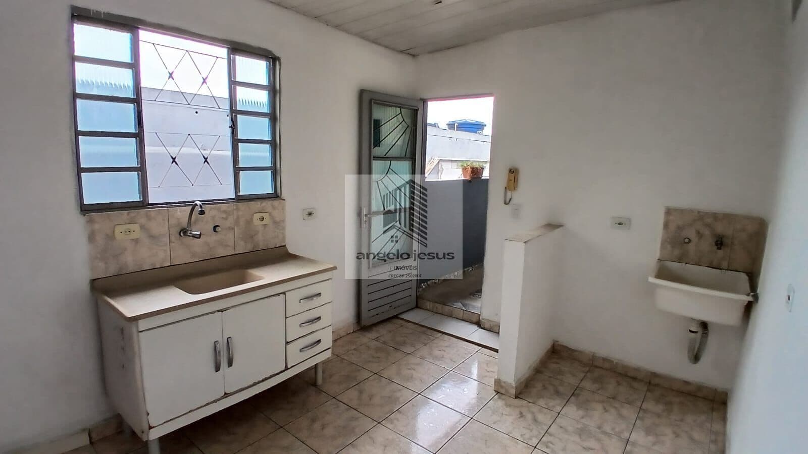 Casa Quarto e Cozinha