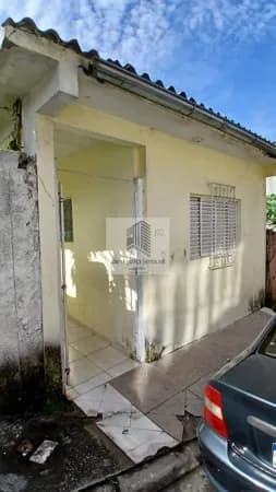 PRÉDIO RESIDENCIAL, 03 ANDARES, 07 APARTAMENTOS.