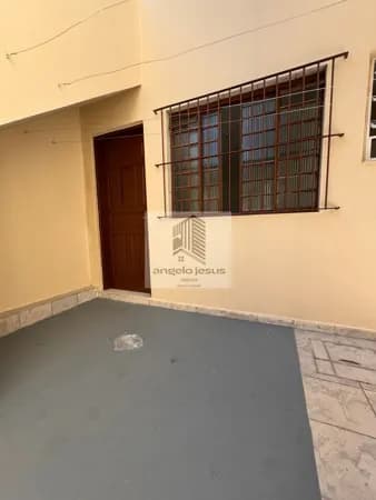 Casa 25m², 01 dormitório