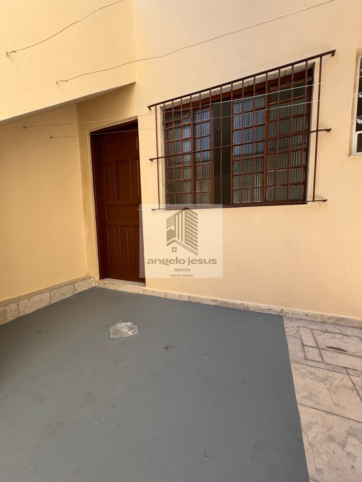 Casa 25m², 01 dormitório