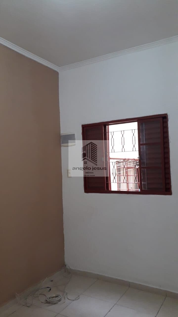 Casa Kitnet em Vila Brasilina.