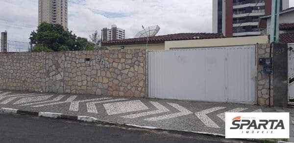 Casa em Feira de Santana - Santa Mônica