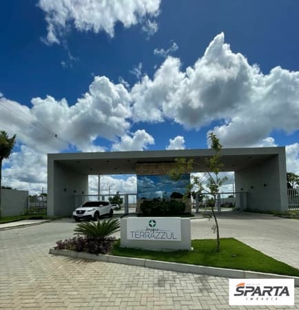 Lote/Terreno em Feira de Santana - Sim