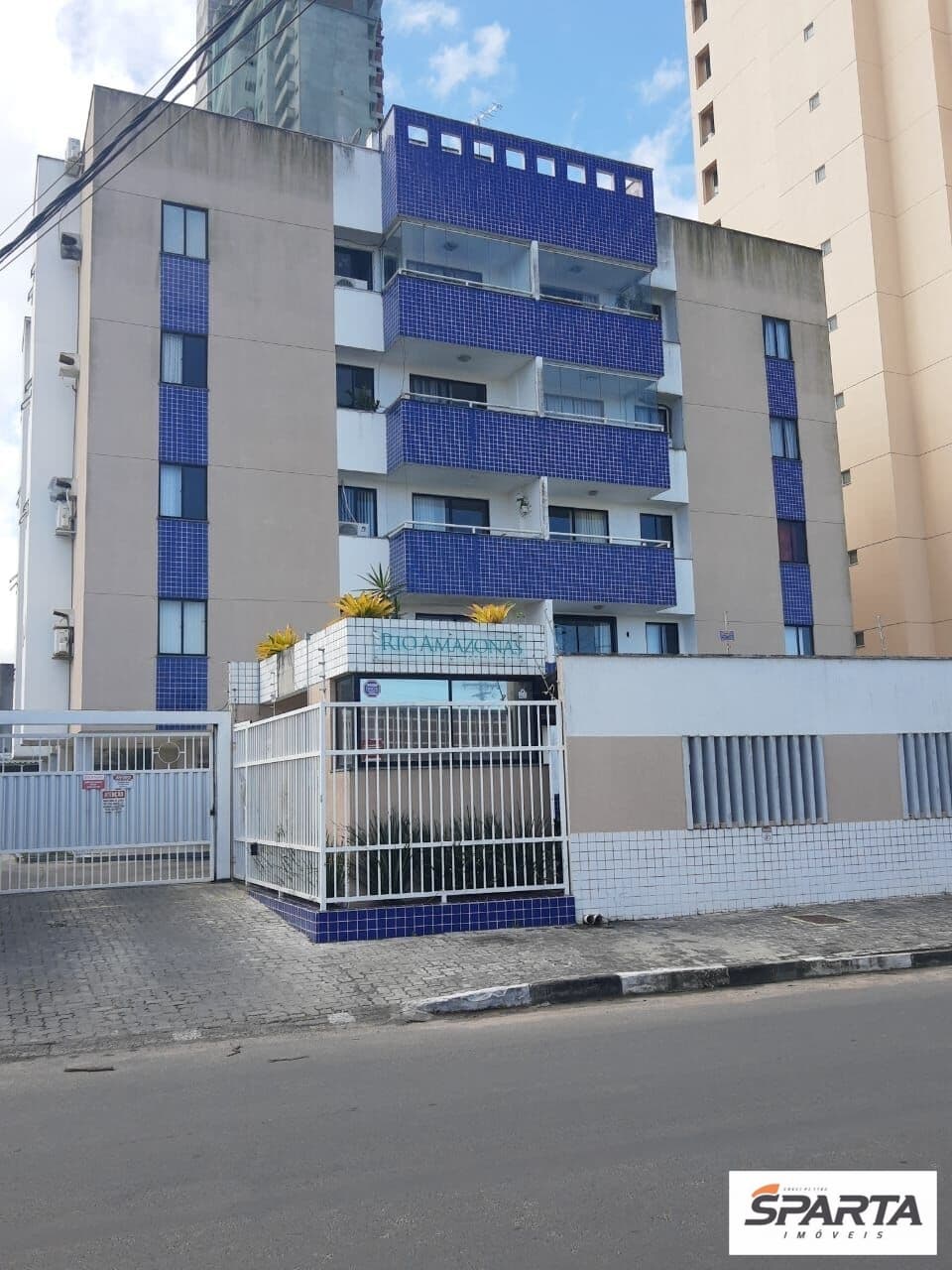 Apartamento com 3/4 na Santa Monica