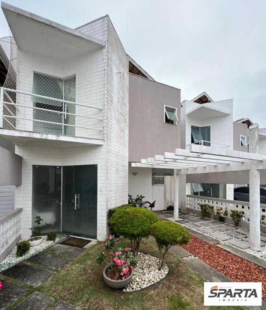 Sobrado em Feira de Santana - Brasília