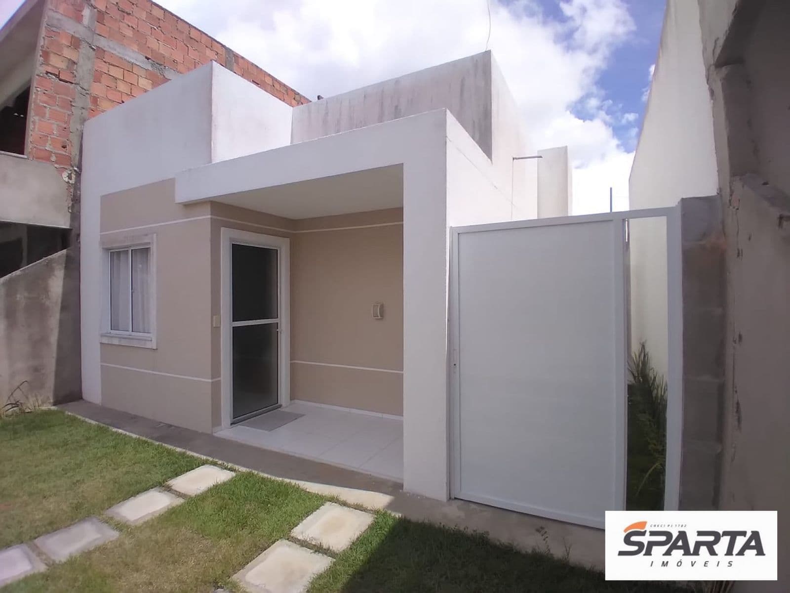 Casa em Feira de Santana - Sim