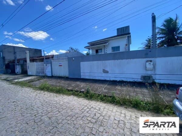 Casa em Feira de Santana - Sim