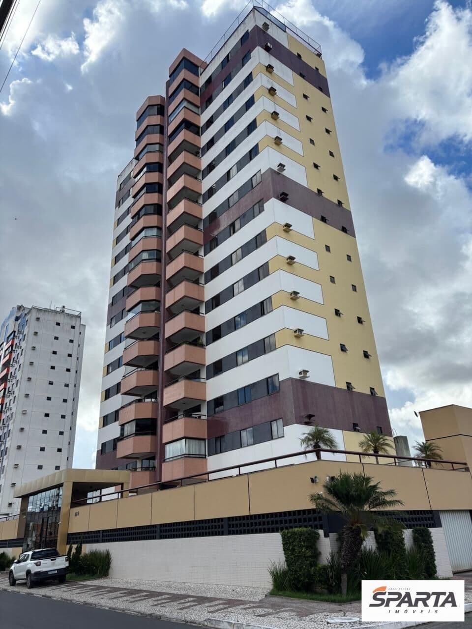 MAISON DETOLE -SANTA MONICA