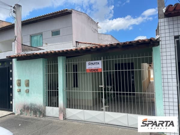 Casa em Feira de Santana - Brasília