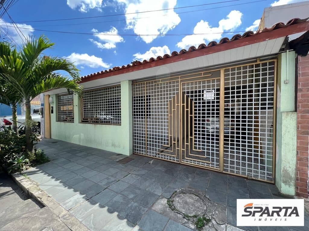 Casa em Feira de Santana - Santa Mônica