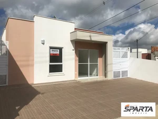 Casa de Condomínio em Feira de Santana - Jardim Brasil